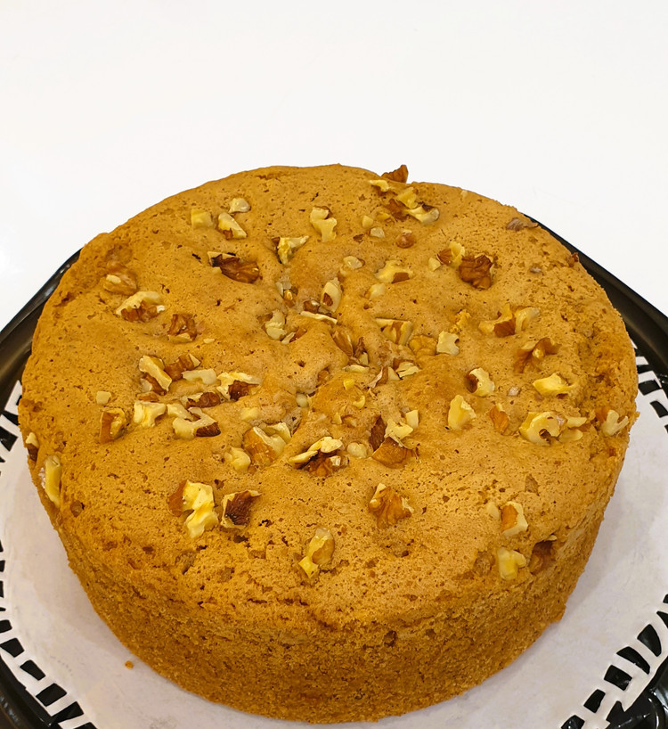 کیک گردویی خانگی با عطر دارچین (اقتصادی)